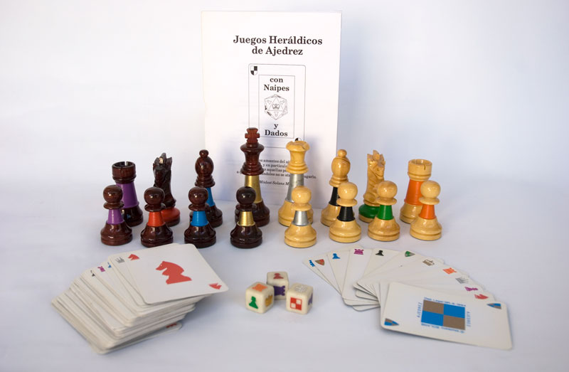 Set de Ajedrez del Rey Batallador - Juegos heráldicos con naipes y dados