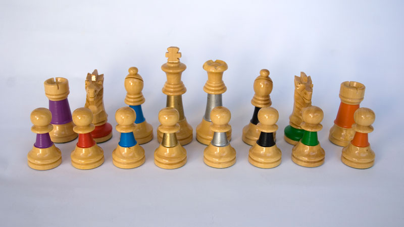 Set de Ajedrez del Rey Batallador - Juegos heráldicos con naipes y dados - Blancas